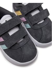 Adidas - adidas Sneakersy VL Court 3.0 JH6308 Szary. Kolor: szary. Materiał: zamsz, skóra