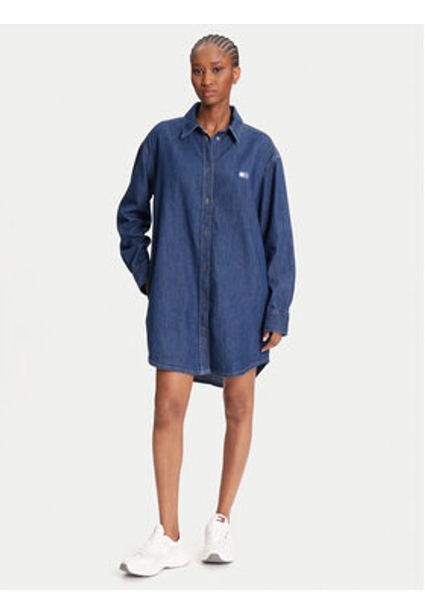 Tommy Jeans Sukienka jeansowa DW0DW21420 Granatowy Relaxed Fit. Kolor: niebieski. Materiał: bawełna