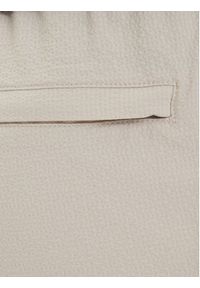 Karl Lagerfeld - KARL LAGERFELD Szorty sportowe 265701 562034 Beżowy Regular Fit. Kolor: beżowy. Materiał: syntetyk. Styl: sportowy #3