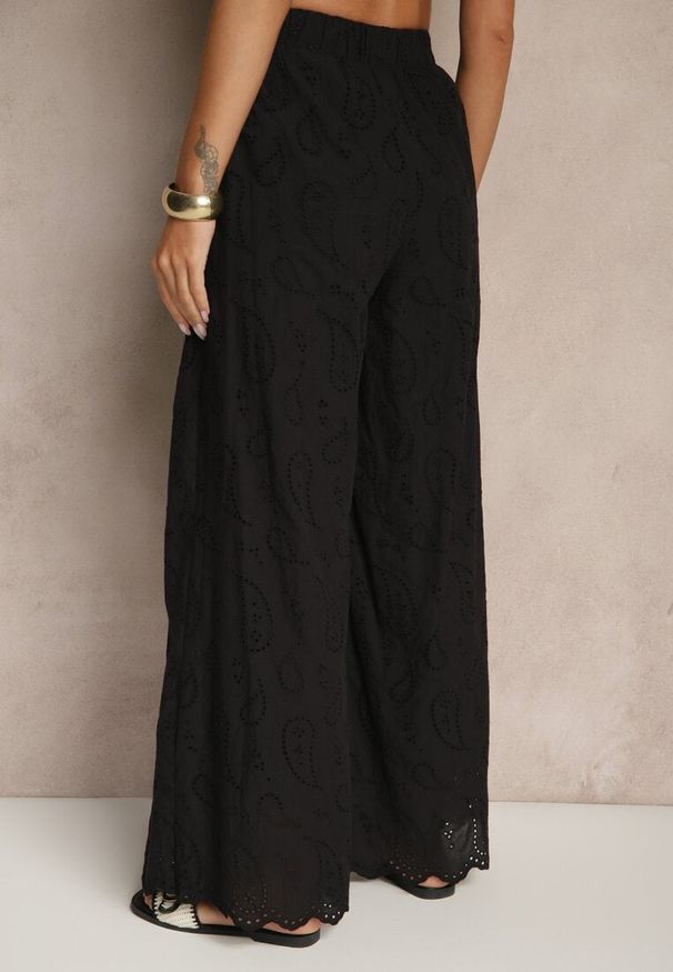 Renee - Czarne Bawełniane Haftowane Spodnie High Waist o Szerokim Kroju Milirelia. Okazja: na co dzień. Stan: podwyższony. Kolor: czarny. Materiał: bawełna. Wzór: haft. Styl: casual