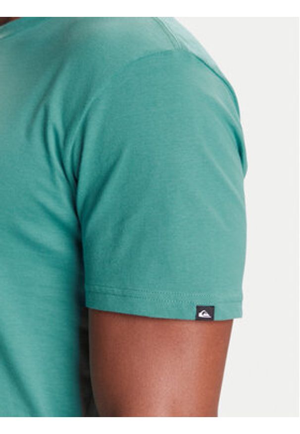 Quiksilver T-Shirt Ev Swell Ovation Ss EQYZT08187 Zielony Comfort Fit. Kolor: zielony. Materiał: bawełna