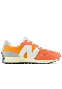 Buty New Balance GS327RF - pomarańczowe. Okazja: na co dzień. Kolor: pomarańczowy. Materiał: guma, materiał, syntetyk. Szerokość cholewki: normalna. Sezon: lato #1