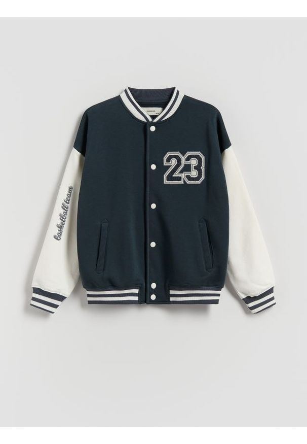 Reserved - Bluza bomber oversize - granatowy. Kolor: niebieski. Materiał: dzianina, bawełna