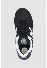 New Balance Buty WL574HB2 kolor czarny na płaskiej podeszwie. Nosek buta: okrągły. Zapięcie: sznurówki. Kolor: czarny. Materiał: guma. Obcas: na płaskiej podeszwie. Model: New Balance 574 #2