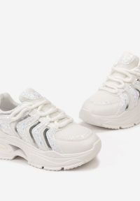 Born2be - Białe Sneakersy na Platformie z Brokatowymi Wstawkami Flenai. Kolor: biały. Wzór: aplikacja. Obcas: na platformie #3