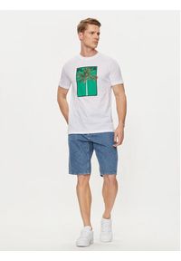 United Colors of Benetton - United Colors Of Benetton T-Shirt 3P7XU108X Biały Regular Fit. Kolor: biały. Materiał: bawełna #4