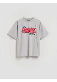Reserved - Bawełniany t-shirt Fortnite - jasnoszary. Kolor: szary. Materiał: bawełna #1