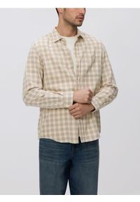 Reserved - Koszula regular z lnem - beżowy. Kolor: beżowy. Materiał: len #1