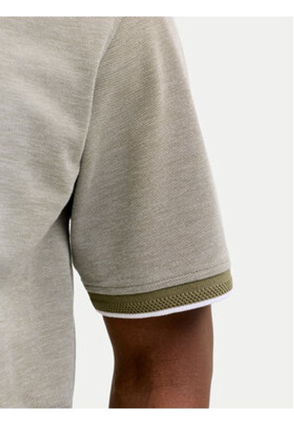 Jack & Jones Polo Blualves 12274681 Zielony Regular Fit. Typ kołnierza: polo. Kolor: zielony. Materiał: syntetyk, bawełna