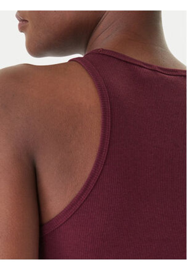 Adidas - adidas Top Essentials KD3824 Bordowy Slim Fit. Kolor: czerwony. Materiał: bawełna