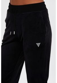Guess - GUESS Czarne spodnie dresowe. Kolor: czarny. Materiał: dresówka #6