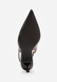 Renee - Czarne Sandały na Obcasie ze Szpiczastym Noskiem i Paskiem przy Pięcie Deovienne. Okazja: na spotkanie biznesowe. Nosek buta: szpiczasty. Zapięcie: pasek. Kolor: czarny. Obcas: na obcasie. Styl: elegancki, biznesowy. Wysokość obcasa: średni #4