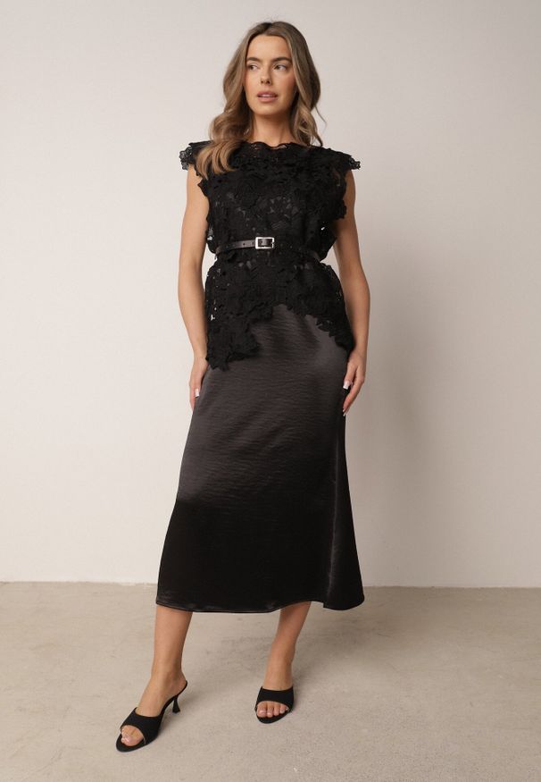 Born2be - Czarny Elegancki Komplet z Bawełny i Wiskozy Koronkowa Bluzka i Sukienka Ocethea. Kolor: czarny. Materiał: wiskoza, bawełna, koronka