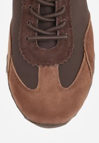 Born2be - Brązowe Sneakersy z Wkładką ze Skóry Naturalnej z Metaliczną Ozdobą Rioneira. Zapięcie: sznurówki. Kolor: brązowy. Materiał: skóra. Wzór: aplikacja #2