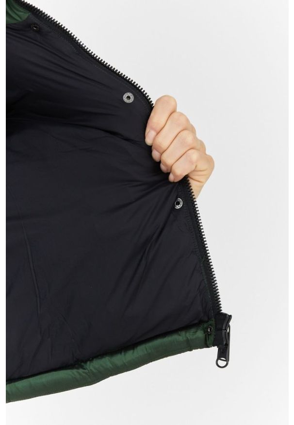 Invicta - INVICTA Zielony puchowy krótki bezrękawnik damski, Rozmiar L. Kolor: zielony. Materiał: puch. Długość rękawa: bez rękawów. Długość: krótkie