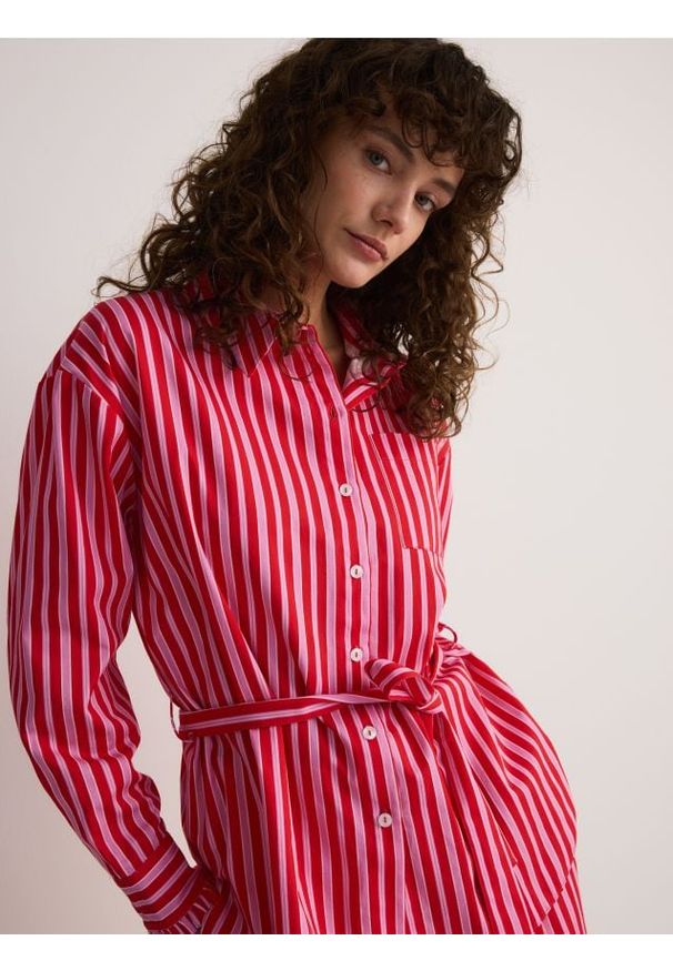 Reserved - Koszula z paskiem - wielobarwny. Materiał: bawełna, tkanina