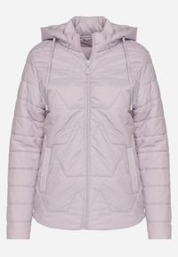 Born2be - Jasnofioletowa Pikowana Kurtka z Odpinanym Kapturem Noridi. Okazja: na co dzień. Kolor: fioletowy. Materiał: jeans. Styl: klasyczny, casual, elegancki #6