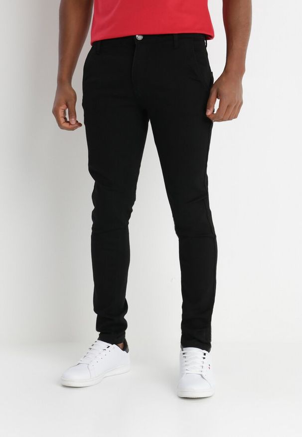 Born2be - Czarne Spodnie Egike. Okazja: na co dzień. Kolor: czarny. Materiał: jeans. Styl: klasyczny, sportowy, casual