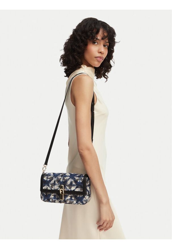 Furla Torebka Iride S WB01826 BX4430 CN TON00 Czarny. Kolor: czarny. Materiał: skórzane