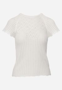 Born2be - Biała Bluzka z Ażurowej Dzianiny z Krótkimi Rękawami Tolina. Kolor: biały. Materiał: dzianina. Długość rękawa: krótki rękaw. Długość: krótkie. Wzór: ażurowy #2