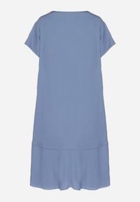 Born2be - Niebieska Rozkloszowana Wiskozowa Sukienka Trivoria. Okazja: na co dzień. Kolor: niebieski. Materiał: wiskoza. Długość rękawa: krótki rękaw. Typ sukienki: rozkloszowane. Styl: elegancki, casual #7