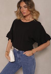 Renee - Czarna Bluzka z Wiskozą o Kroju Nietoperza Ozdobiona Falbankami Ranova. Okazja: na co dzień. Typ kołnierza: kołnierz z falbankami. Kolor: czarny. Materiał: wiskoza. Wzór: aplikacja. Sezon: wiosna. Styl: klasyczny, elegancki, casual #4