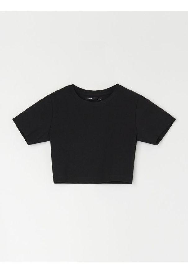 Sinsay - Prążkowany crop top - czarny. Kolor: czarny. Materiał: prążkowany