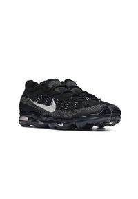 Buty do chodzenia damskie Nike Air Vapormax. Zapięcie: sznurówki. Kolor: wielokolorowy, czarny. Materiał: materiał. Szerokość cholewki: normalna. Sport: turystyka piesza