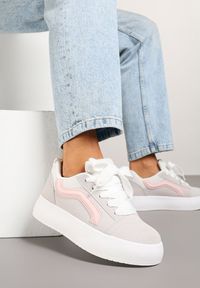 Renee - Szare Sneakersy na Platformie z Geometrycznym Wzorem Kornelna. Okazja: na co dzień. Kolor: szary. Materiał: jeans. Wzór: geometria. Obcas: na platformie