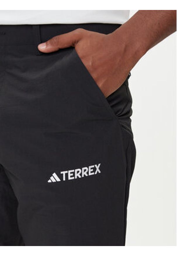 Adidas - adidas Spodnie outdoor Terrex Multi IZ3320 Czarny Regular Fit. Kolor: czarny. Materiał: syntetyk. Sport: outdoor