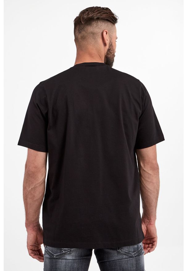 T-shirt DSQUARED2. Materiał: bawełna, tkanina. Długość rękawa: krótki rękaw. Długość: krótkie. Wzór: nadruk