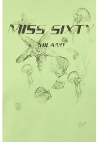 Miss Sixty t-shirt damski kolor zielony. Kolor: zielony. Długość rękawa: krótki rękaw. Długość: krótkie. Wzór: nadruk #3