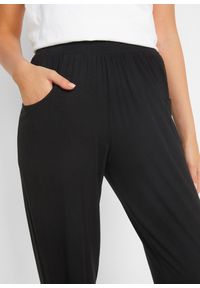 bonprix - Spodnie z dżerseju z wygodnym paskiem. Kolor: czarny. Materiał: jersey #2
