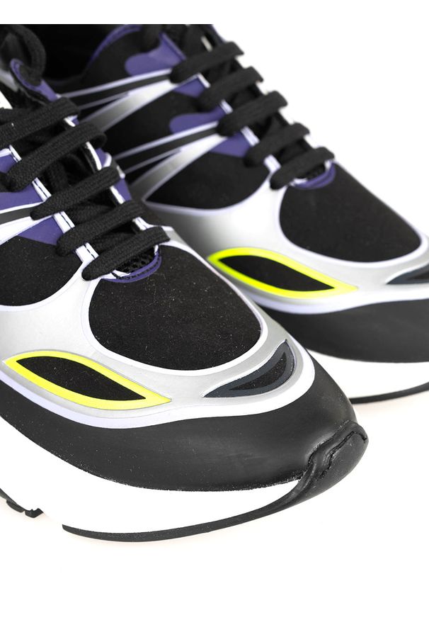 Patrizia Pepe Sneakersy | 2V9991/A6Q4 | Kobieta | Czarny, Wielokolorowy. Kolor: czarny, wielokolorowy. Materiał: tkanina, skóra. Wzór: aplikacja