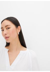 bonprix - Bluzka muślinowa oversize. Typ kołnierza: dekolt w serek. Kolor: biały. Materiał: bawełna. Sezon: lato #3