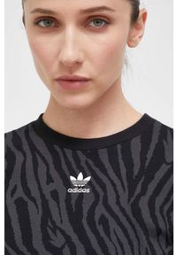 adidas Originals t-shirt bawełniany kolor czarny. Kolor: czarny. Materiał: bawełna. Długość rękawa: krótki rękaw. Długość: krótkie. Styl: klasyczny #3