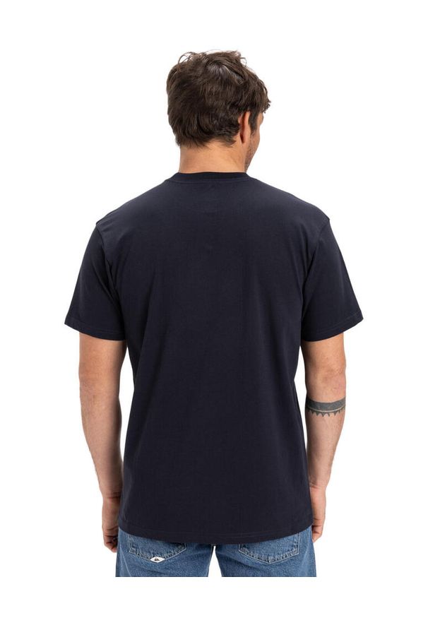 Quiksilver - Koszulka z krótkim rękawem dla Mężczyzn EV TUNED OUT Czarny. Kolor: niebieski. Materiał: materiał, bawełna. Długość rękawa: krótki rękaw. Długość: krótkie. Wzór: nadruk