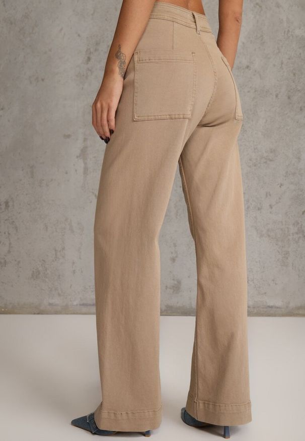 Renee - Beżowe Bawełniane Jeansy High Waist Wide Leg z Pionowymi Przeszyciami Ethemithea. Stan: podwyższony. Kolor: beżowy. Styl: rockowy