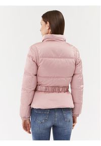 Guess Kurtka zimowa Lucia W3BL19 WEX12 Różowy Regular Fit. Kolor: różowy. Materiał: syntetyk. Sezon: zima #5