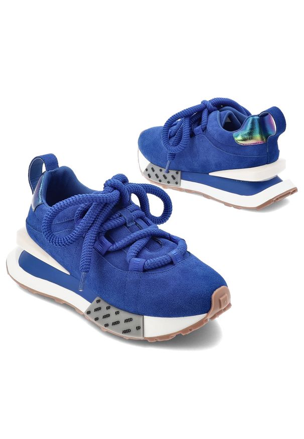 Niebieskie Sneakersy Artiker Modne Obuwie Damskie Na Platformie. Okazja: na co dzień. Kolor: niebieski. Materiał: zamsz. Szerokość cholewki: normalna. Obcas: na platformie. Styl: klasyczny, casual, elegancki, sportowy