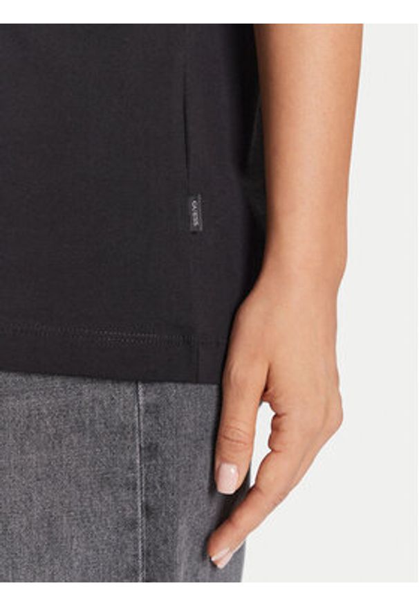 Guess Jeans T-Shirt M5BI78 K8FQ4 Czarny Regular Fit. Kolor: czarny. Materiał: bawełna