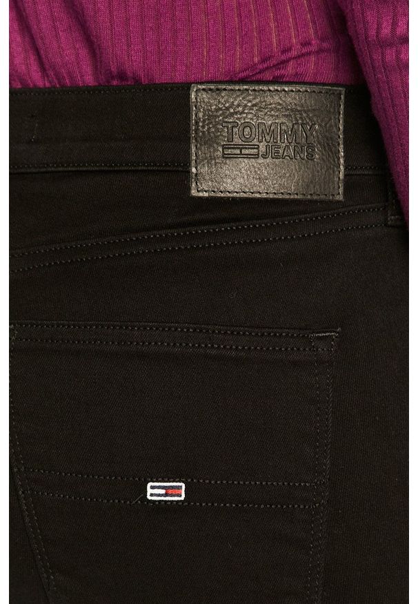 Tommy Jeans - Jeansy Nora. Kolor: czarny