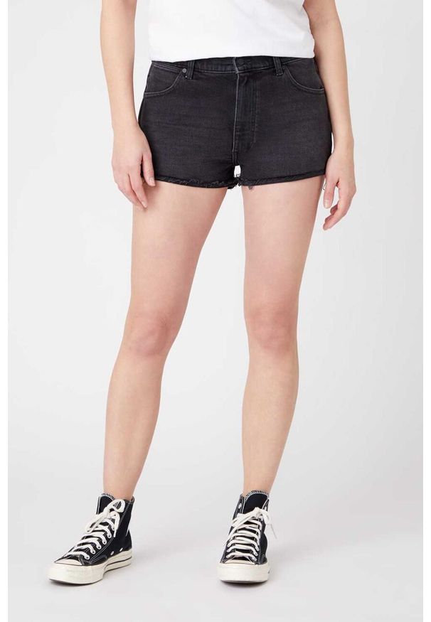 Wrangler - WRANGLER FESTIVAL SHORT DAMSKIE SHORTY JEANSOWE JEANS BLACK TRACK W26FKL97V. Materiał: jeans