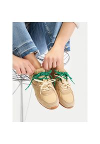 Sneakersy MEXX. Kolor: beżowy #1