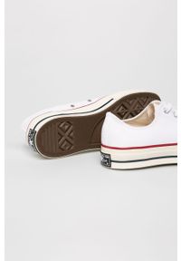 Converse - Tenisówki. Nosek buta: okrągły. Zapięcie: sznurówki. Kolor: biały. Materiał: syntetyk, materiał, guma. Szerokość cholewki: normalna #4