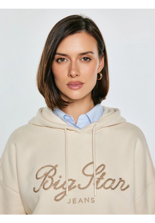 Big-Star - Bluza damska z kapturem kremowa Raisa 103. Okazja: na spacer, na co dzień. Typ kołnierza: kaptur. Kolor: kremowy. Materiał: dzianina, jeans, dresówka. Wzór: gładki, haft. Styl: casual, sportowy