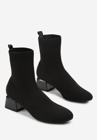 Born2be - Czarne Botki Vices na Stożkowym Obcasie ze Skarpetkową Cholewką Aturrie. Okazja: na co dzień. Zapięcie: bez zapięcia. Kolor: czarny. Materiał: jeans. Szerokość cholewki: normalna. Obcas: na obcasie. Styl: casual, elegancki. Wysokość obcasa: średni #5