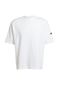 Adidas - Koszulka Essentials Loose Fit 3 Bar Logo. Kolor: biały, wielokolorowy, czarny. Materiał: bawełna