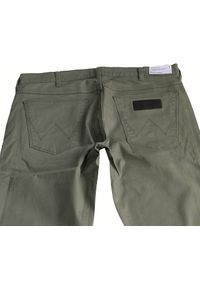 Wrangler - SPODNIE MĘSKIE WRANGLER GREENSBORO LICHEN GRUN W15QW3X1X #4