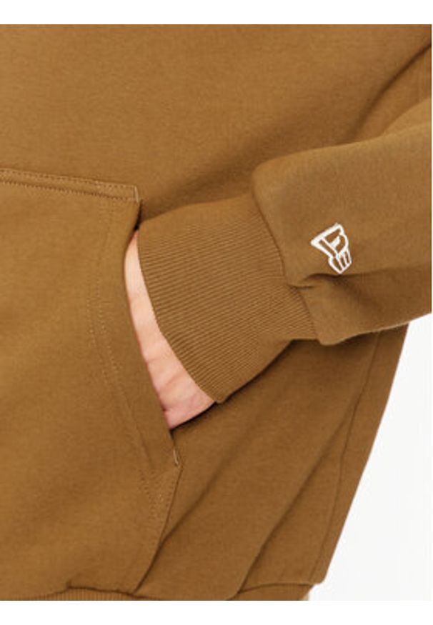 New Era Bluza League Essentials 60416437 Brązowy Regular Fit. Kolor: brązowy. Materiał: bawełna